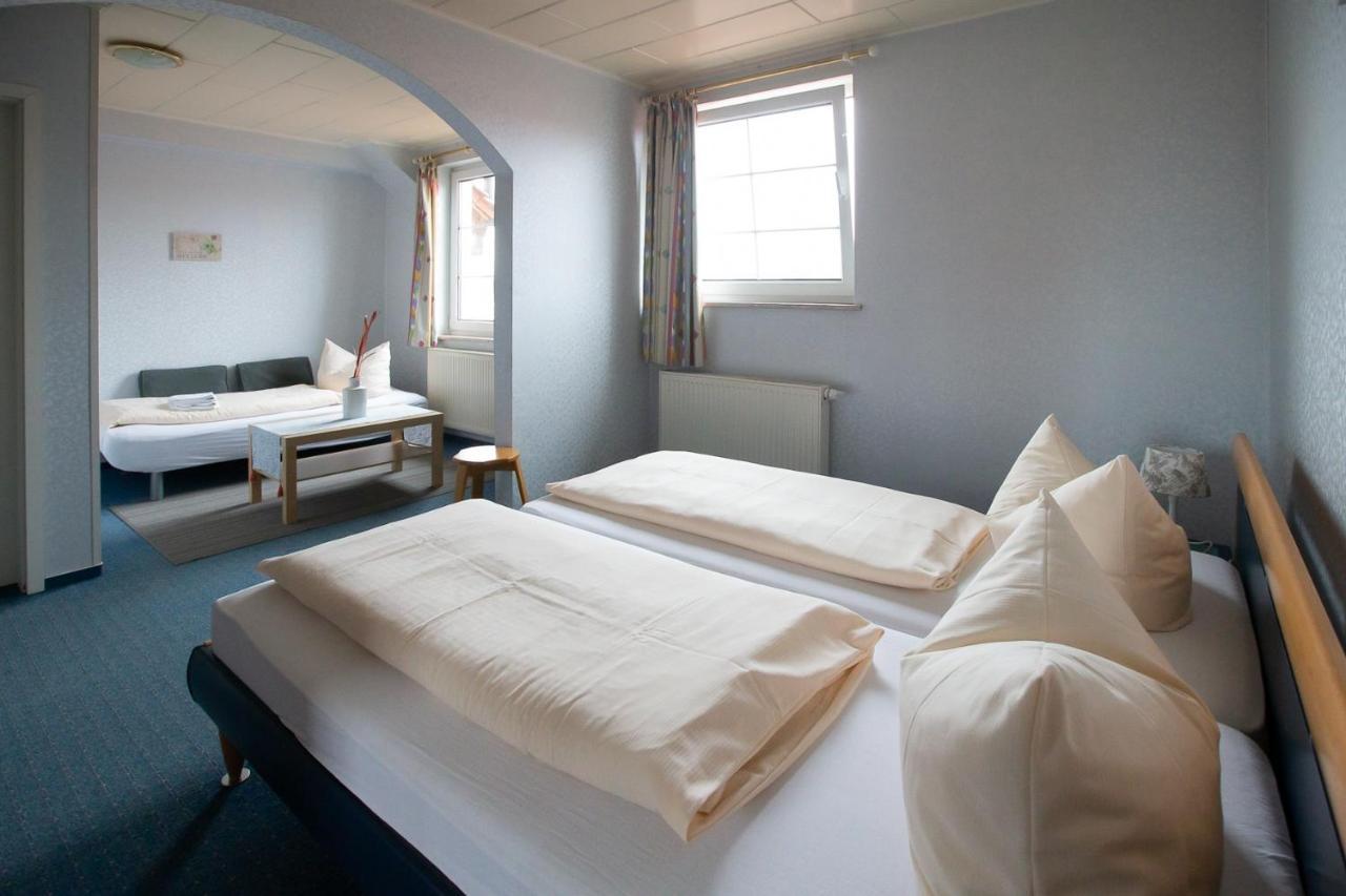 Hotel Schlosshof Dolgesheim Zewnętrze zdjęcie