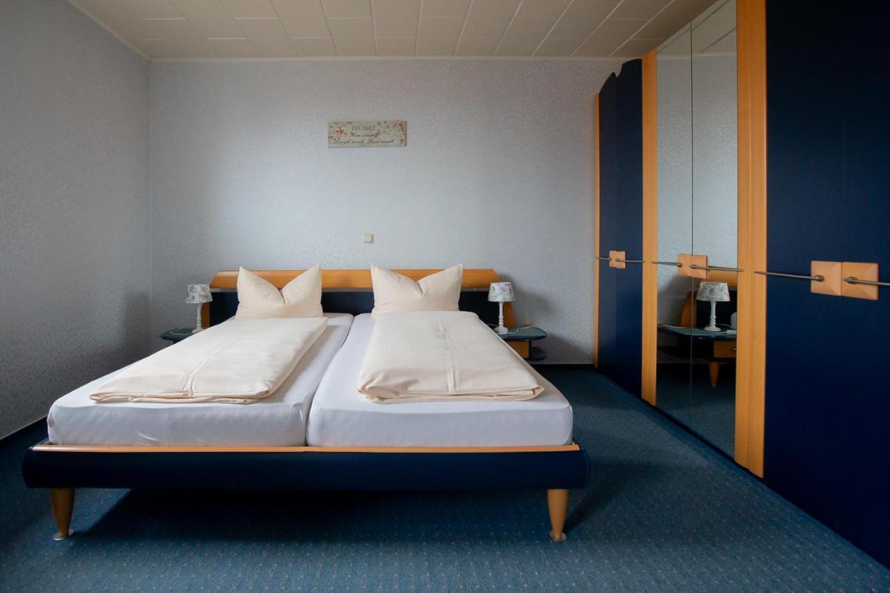 Hotel Schlosshof Dolgesheim Zewnętrze zdjęcie