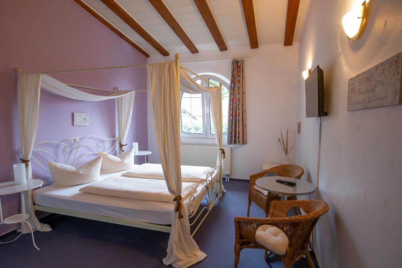 Hotel Schlosshof Dolgesheim Zewnętrze zdjęcie